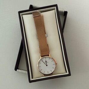 Daniel Wellington Gold Watch with White Dial